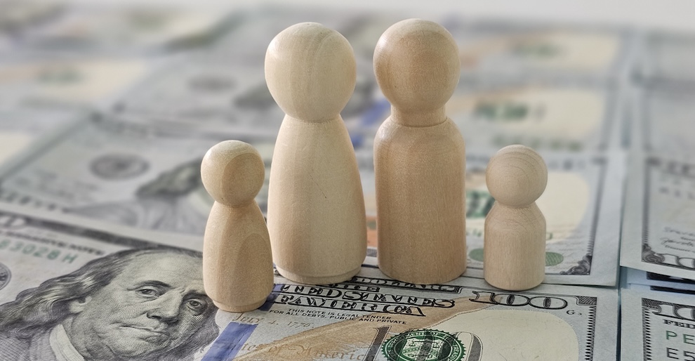 Intergenerational Wealth Transfer Market Research Insights