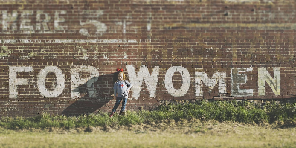 11 tips for connecting with other women in business article image