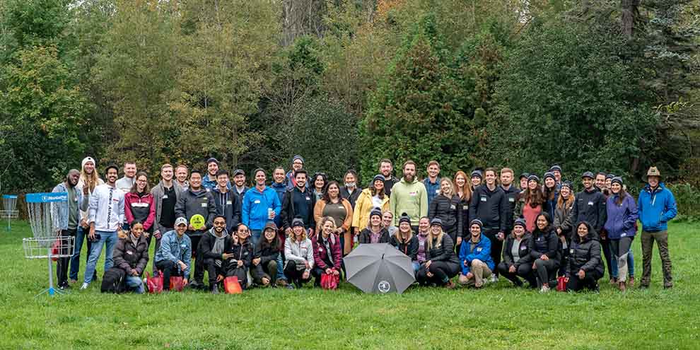Hotspex Q&a Group Photo Frisbee Golf Outing